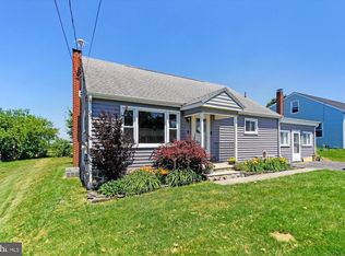 22 Pleasant View Dr, Hanover, PA 17331