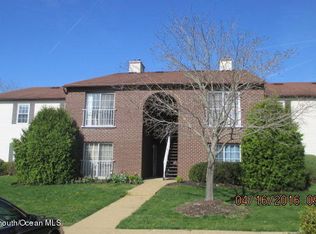 716-5 Zlotkin Cir, Freehold, NJ 07728
