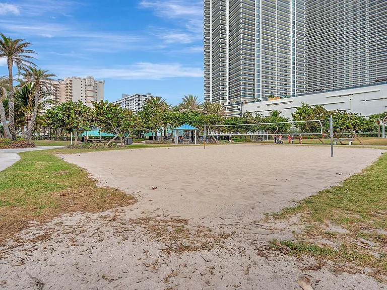 1913 S Ocean Dr #207 — Photo 38
