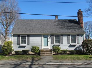 15.5 E Collins St, Salem, MA 01970