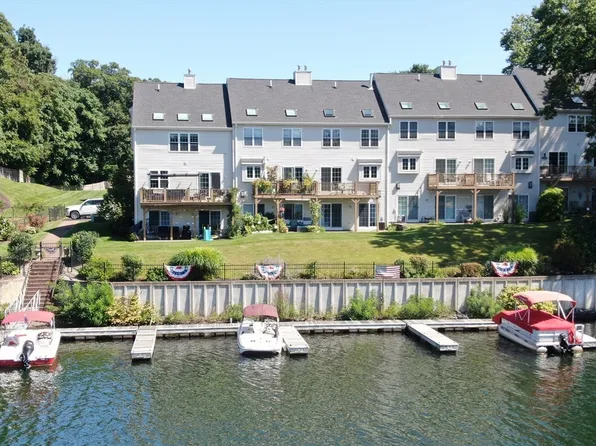 67 N Quinsigamond Ave Unit 13, Shrewsbury, MA 01545