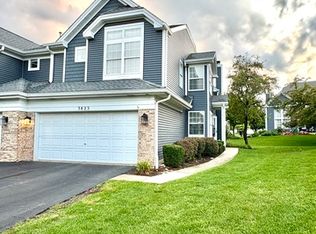 3823 Petra Ct, Naperville, IL 60564