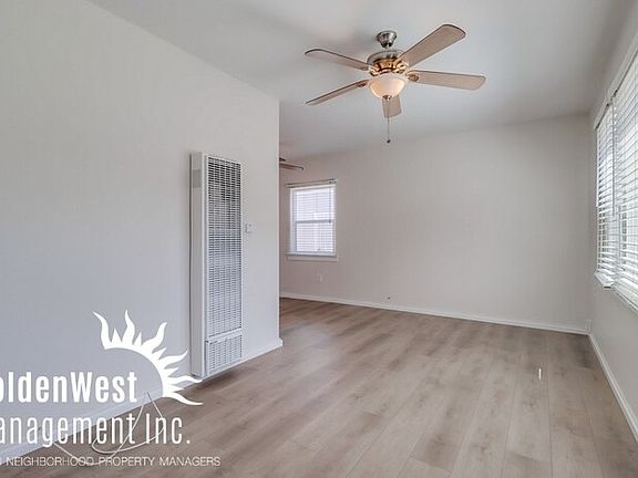 3rd image of 4545 Palm Ave #4545
