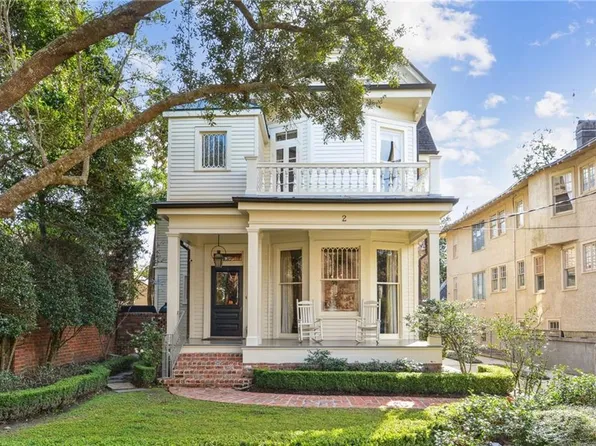 2 Cromwell Pl, New Orleans, LA 70118