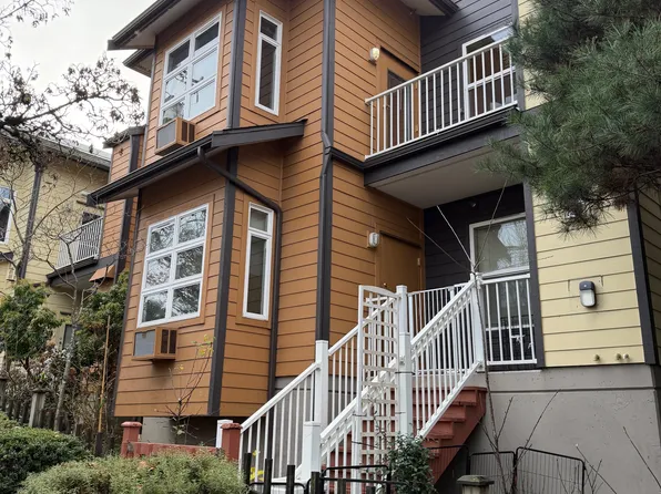 1515 E Yesler Way #401, Seattle, WA 98144