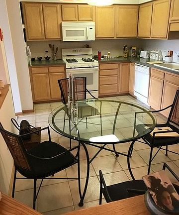 3rd image of 770 Pearson St #2-508