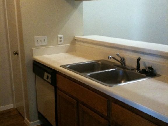 5th image of 12311 Dellrey Dr #A