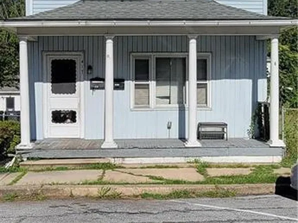 417 White St, Weissport, PA 18235