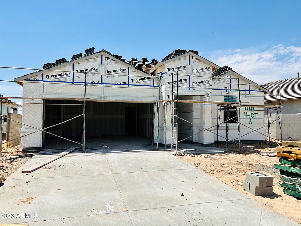 1st image of 1125 W PARADISE Way