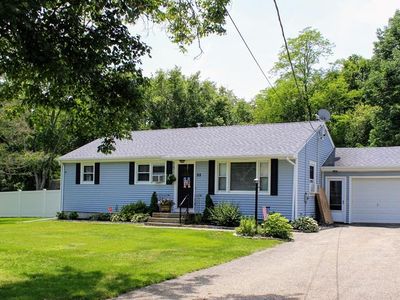 99 Cedar Ave, Swansea, MA, 02777
