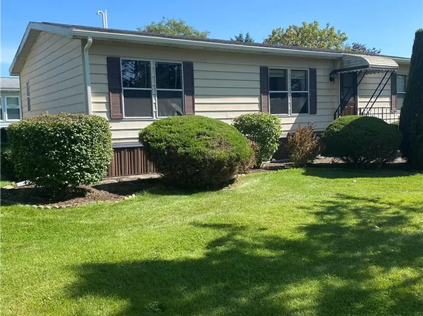 6438 Francis Dr #130, Victor, NY 14564
