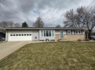 1600 Bel Air Rd, Norfolk, NE 68701