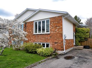 87 Chapel Hill Cres, Welland, ON L3C 6G8