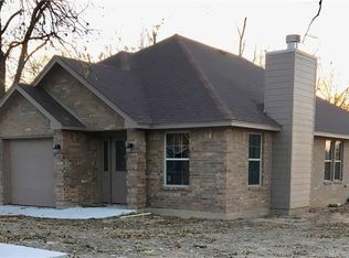 3415 N Pecan St, Fort Worth, TX 76106