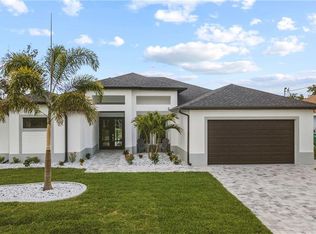 156 SW 28th St, Cape Coral, FL 33914