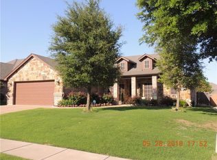 7513 Heights View Dr, Benbrook, TX 76126