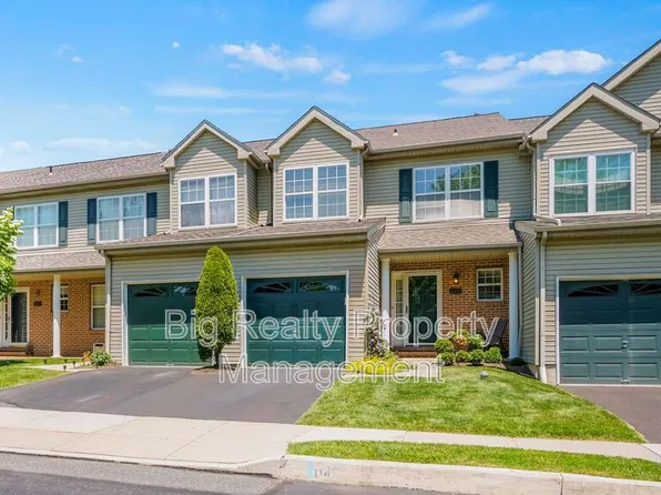 114 Harvard Dr, Collegeville, PA 19426
