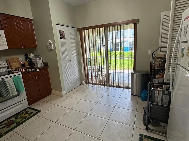 16682 Hemingway Dr — Photo 9