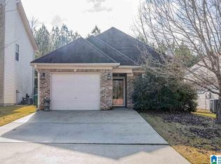 247 Forest Lakes Dr, Sterrett, AL 35147