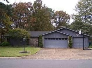 84 Kingspark Rd, Little Rock, AR 72227