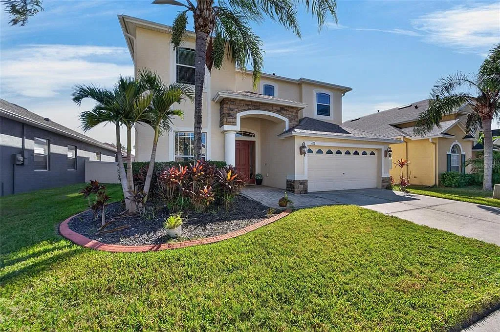 5 bed, 3.0 bath, 2855 sqft, $3,450 — Photo 3