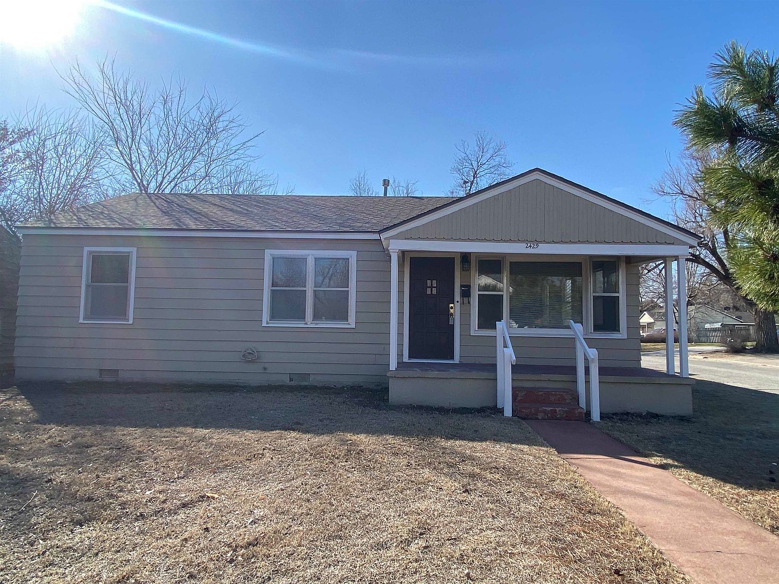 2429 W Maine St, Enid, OK 73703 Zillow