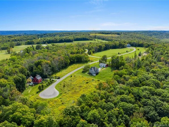 9 Meadowcrest Drive North, Goshen, CT 06756