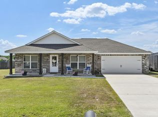 75 Hunters Trce, Picayune, MS 39466