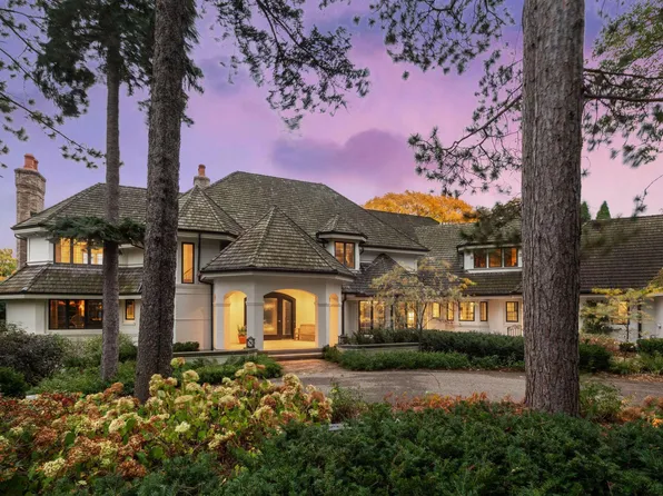 2505 Cedar Point Dr, Wayzata, MN 55391