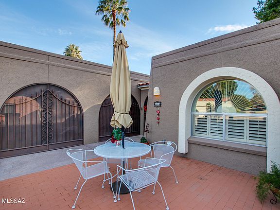 4th image of 1009 N Paseo Iris