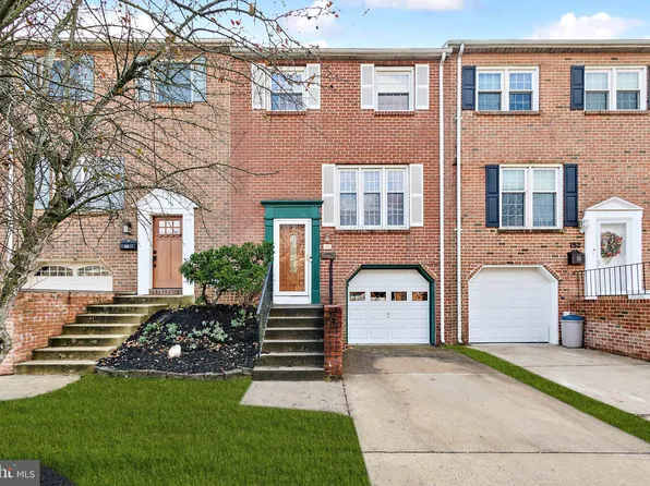 154 W Collins Ct, Blackwood, NJ 08012