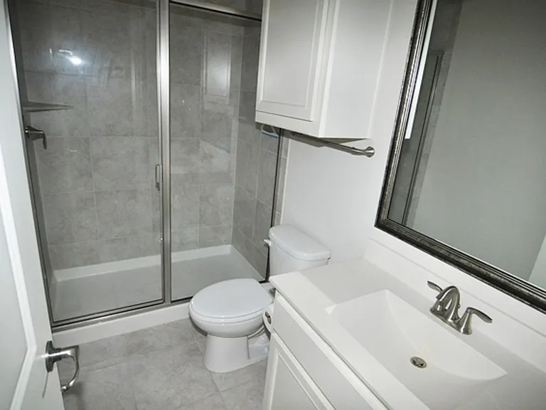 9948 Haversham Dr — Photo 17
