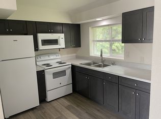 9240 Garrison Rd #F, Sumas, WA 98295