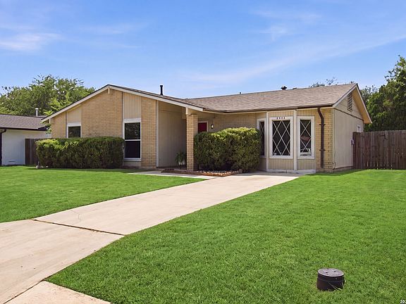 2nd image of 5943 CLIFF VALLEY DR