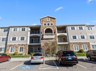 2007 N Crest Rd, Saratoga Springs, UT 84045