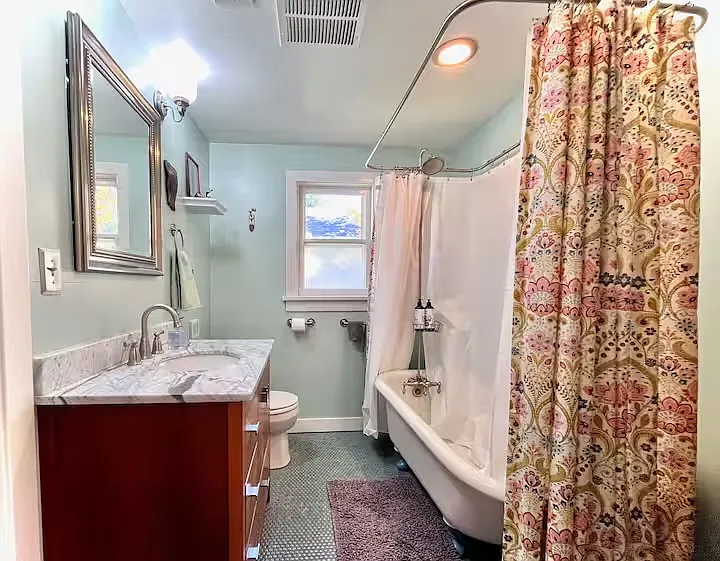 711 W Aspen Ave — Photo 6