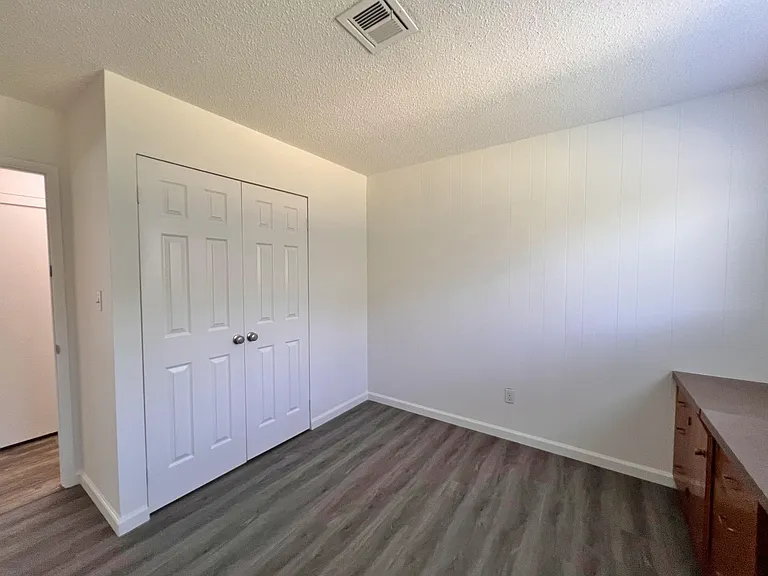 7312 Volta Ct — Photo 23