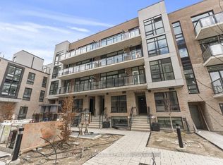 851 Sheppard Ave W #17, Toronto, ON M3H 2T4
