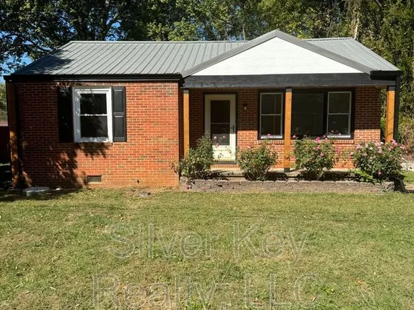 1214 Jones St, Athens, TN 37303