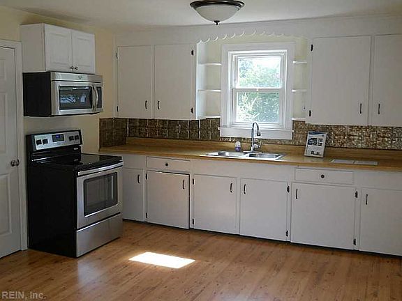 5th image of 4101 Dartmouth St