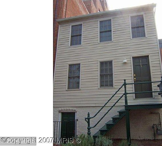 1st image of 113 N Fayette St APT 4
