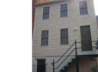 113 N Fayette St APT 4, Alexandria, VA 22314