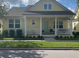 677 Sternwheel Dr, Saint Johns, FL 32259