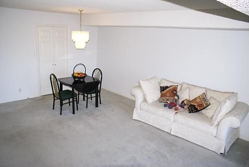 3rd image of 3800 Powell Ln APT 1008