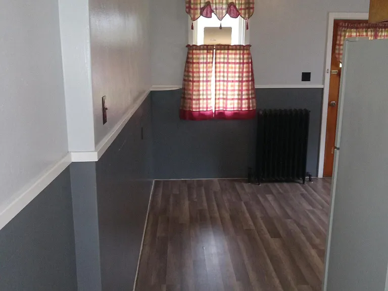 187 Stackhouse St — Photo 2