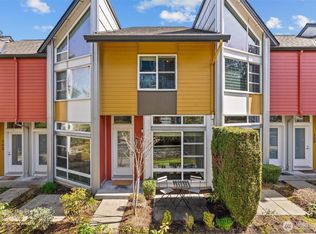 15160 NE 81st Way #104, Redmond, WA