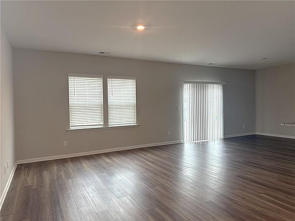 5th image of 108 Seed Ln