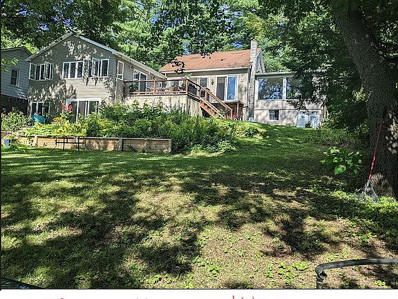 5th image of 150 Sunnyside N