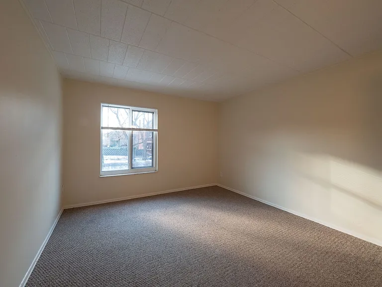 560 S Trenton Ave — Photo 6