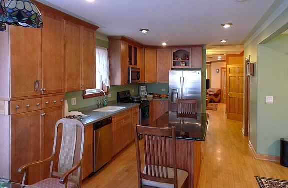 2nd image of 2637 N 76th Ave